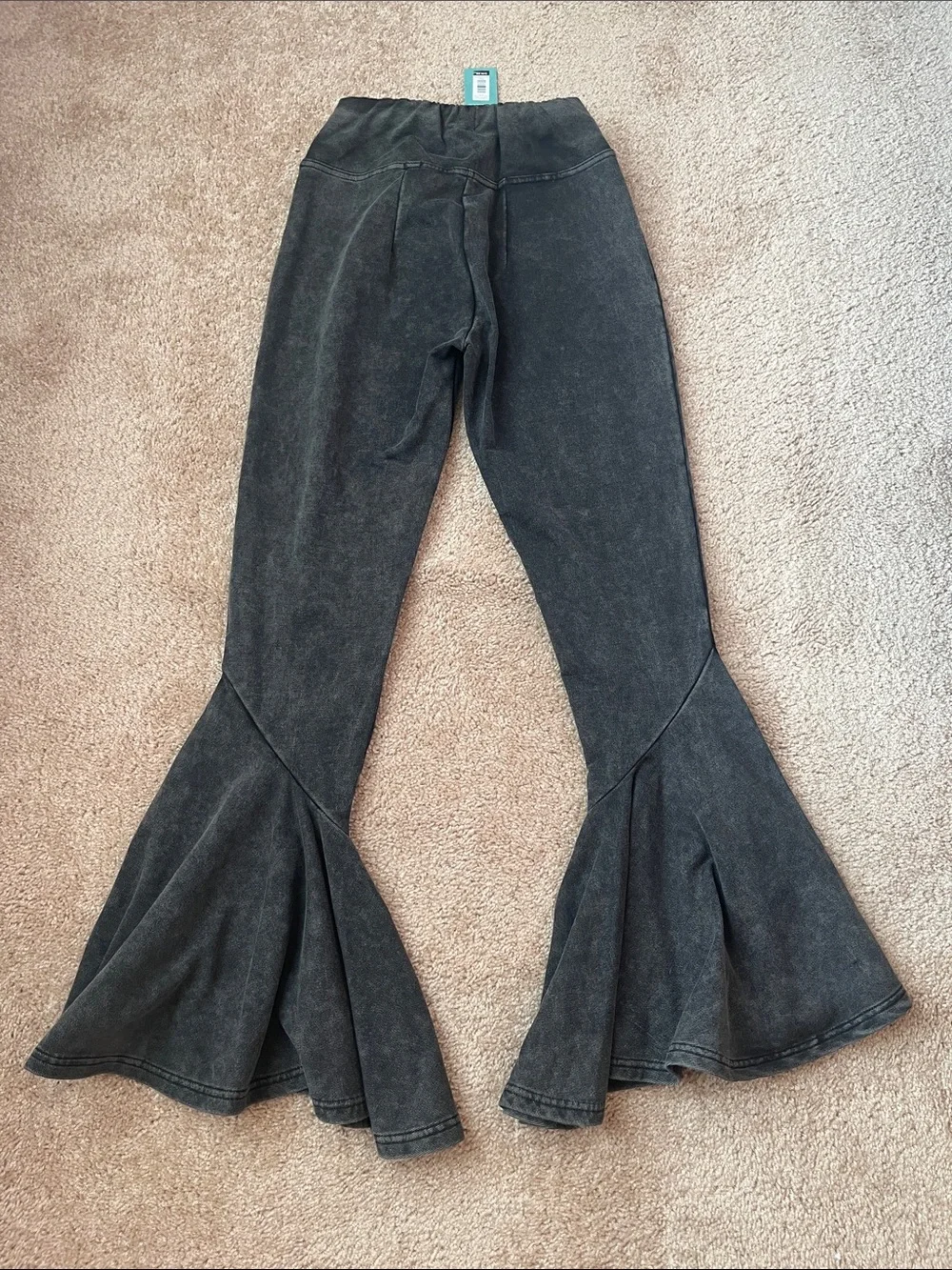 NWT Earthbound Flare Pants - Picture 6 of 7